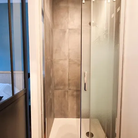 La Vue De * 萨尔拉拉卡内达